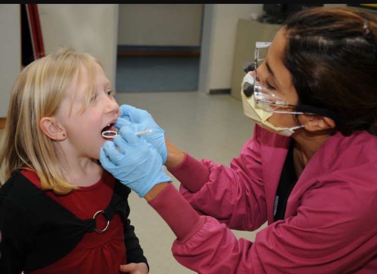 kid visit Orthodontist